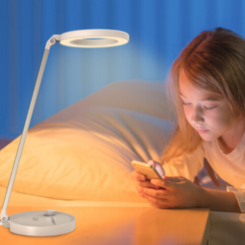 How to choose led desk lamp for your children?